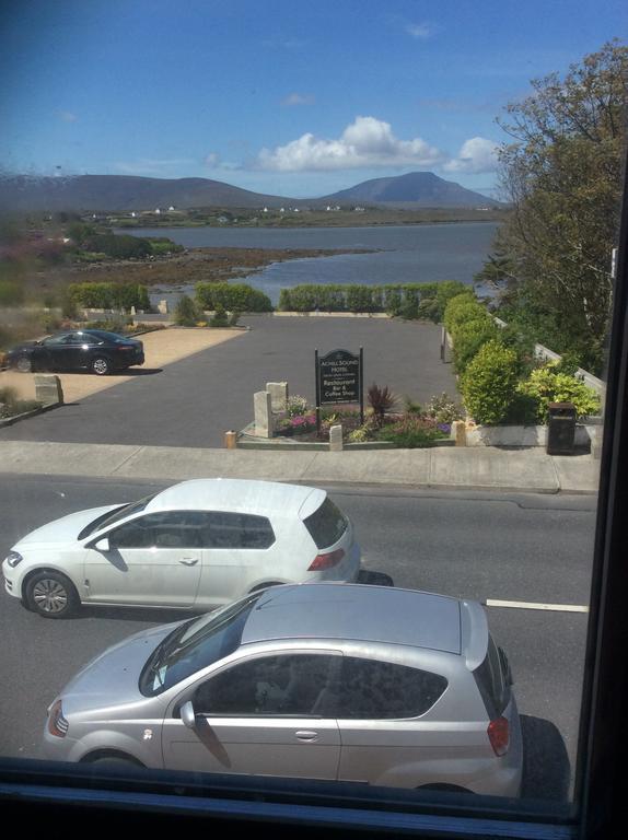 Achill Sound Hotel - Ostan Ghob A'Choire Dış mekan fotoğraf