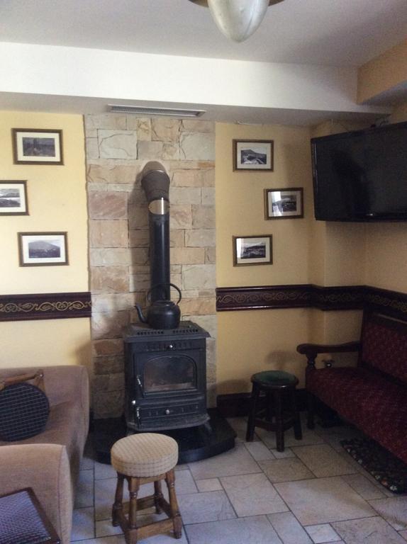 Achill Sound Hotel - Ostan Ghob A'Choire Dış mekan fotoğraf