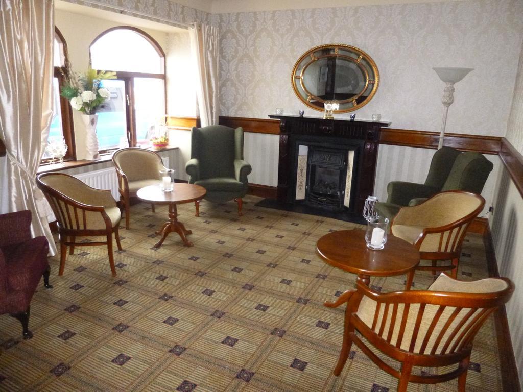 Achill Sound Hotel - Ostan Ghob A'Choire Dış mekan fotoğraf