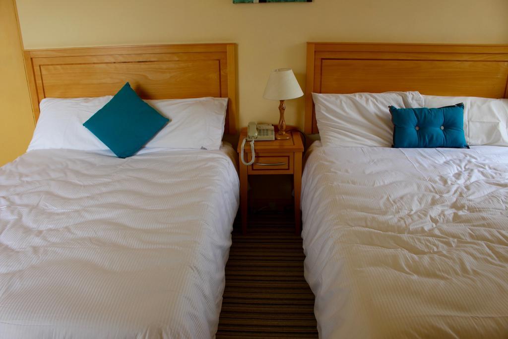 Achill Sound Hotel - Ostan Ghob A'Choire Dış mekan fotoğraf